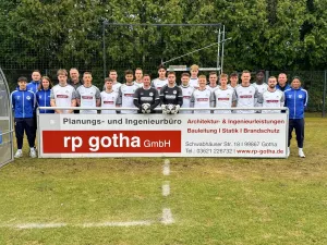 Neue Arbeitskleidung für die 1.Mannschaft !