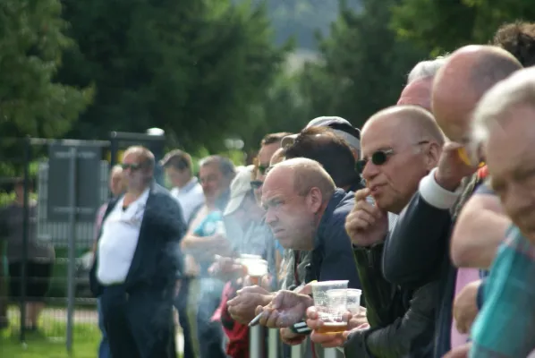 Einweihung Rasenplatz mit Spiel gegen Sonneberg